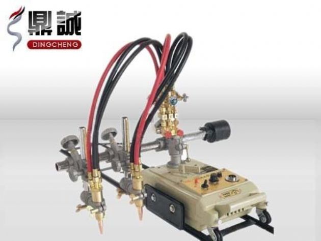 點(diǎn)擊查看詳細(xì)信息<br>標(biāo)題：雙頭多頭火焰切割機(jī) 閱讀次數(shù)：4392
