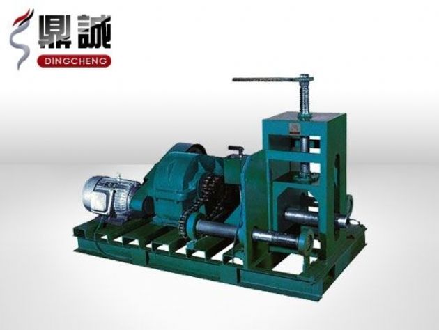 點擊查看詳細信息<br>標題：臥式多功能滾動彎管機 閱讀次數：4564