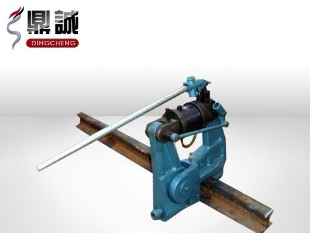 點(diǎn)擊查看詳細(xì)信息<br>標(biāo)題：液壓鋼軌擠孔機(jī) 閱讀次數(shù)：4200